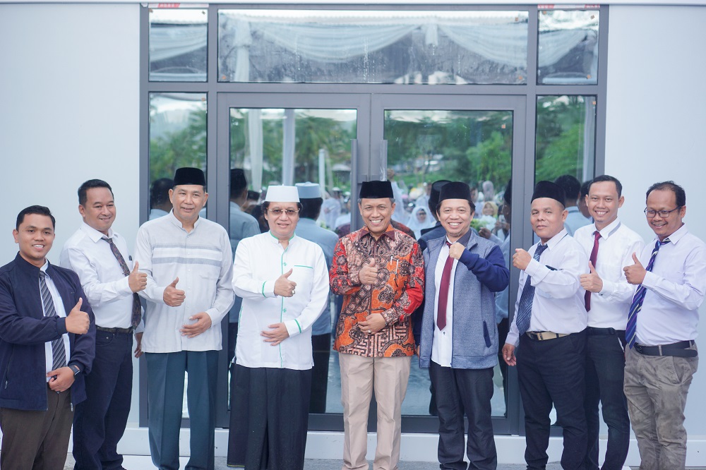 Gelar Seminar Nasional dan Soft Launching Kampus Modular, UMNU Kebumen Dorong Profesionalisme Guru di Era Smart Society 5.0
